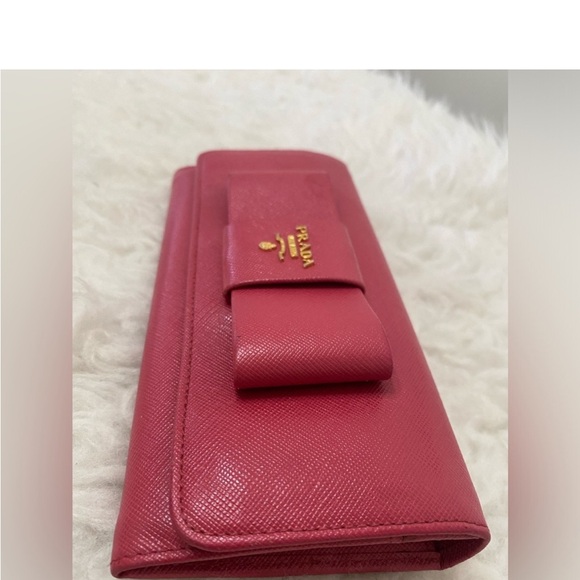 Authentic Prada Fuchsia Saffiano Leather Bow Continental Wallet - Picture 6 of 15